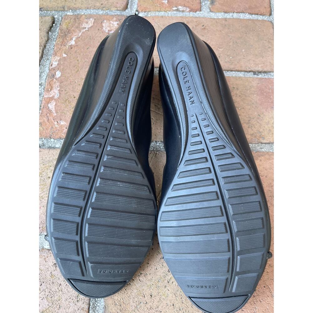 Cole Haan Black Leather Peep Toe Wedge Women's Size 9B Gold Hardware Quilted - Picture 5 of 5